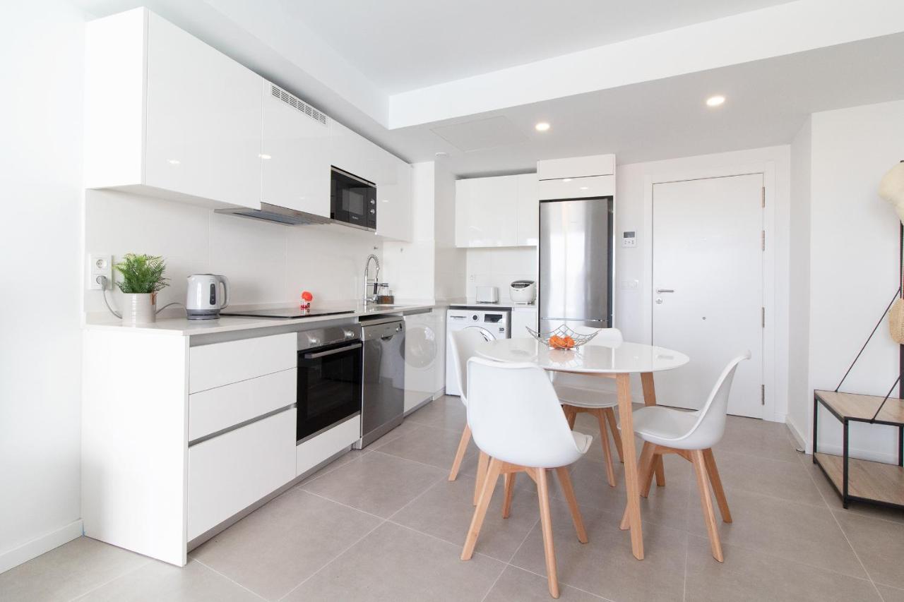 Global Properties, Apartamento Con Terraza Y Vistas A La Piscina En Gran Canet Canet d'En Berenguer Buitenkant foto